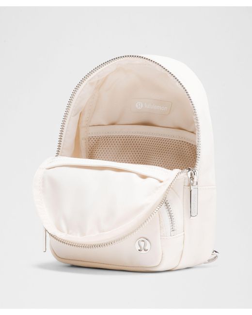 lululemon – Everywhere Small Sling Bag – in Natural for Men 