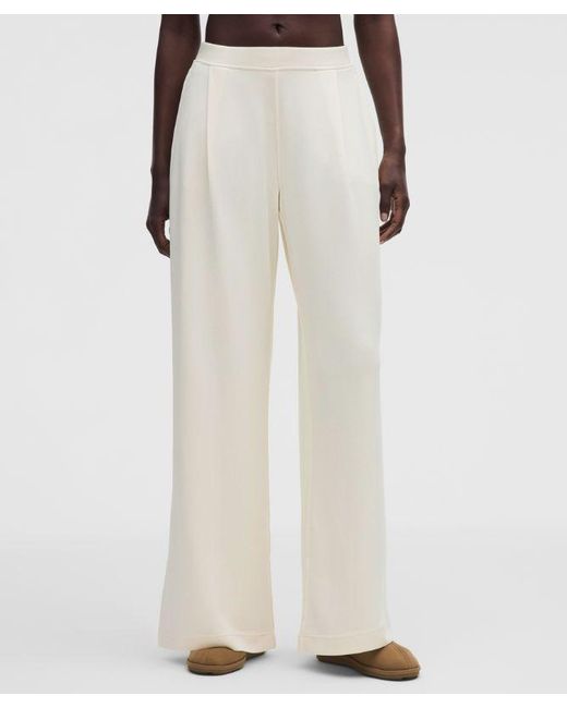 lululemon athletica White – Lightweight Softstreme Mid-Rise Pants Regular – – Size Large