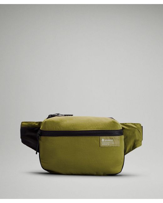lululemon athletica Green Clean Lines Belt Bag