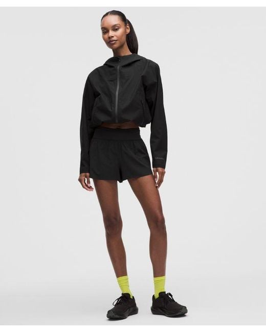 lululemon athletica Black – Fast And Free Mid-Rise Split Shorts Design – 3" – – Size Large