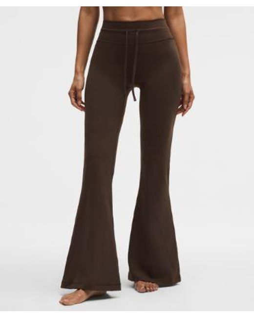 lululemon athletica White – Groove High-Rise Ribbed Wide-Flare Pants – – Size 8