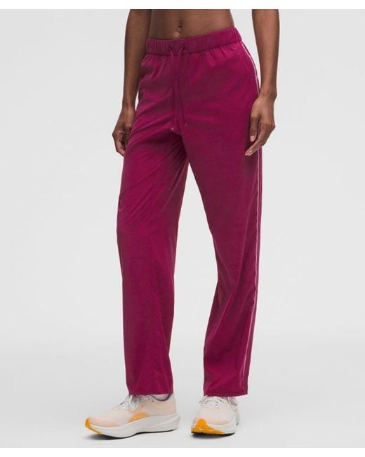 lululemon athletica Red – Two-Toned Mid-Rise Track Pants – – Size Large