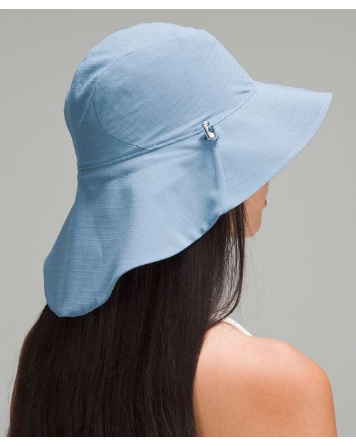 lululemon athletica Blue – Cinchable Wide Brim Bucket Hat – –