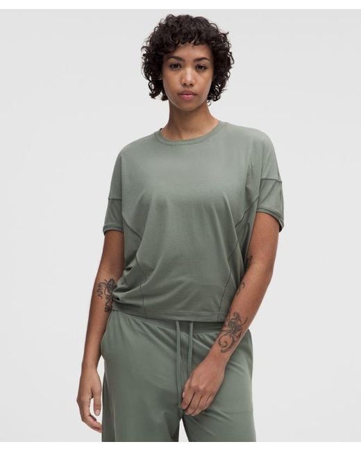lululemon athletica Green – -Modal Dolman T-Shirt – /Pastel – Size Small