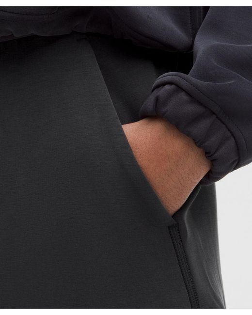 lululemon athletica Black – Softstreme High-Rise Shorts – 4" – – Size 4