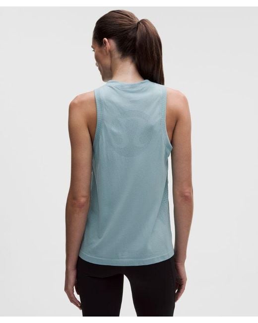 lululemon athletica Blue – Swiftly Relaxed Tank Top Hip Length Logo – – Size 6