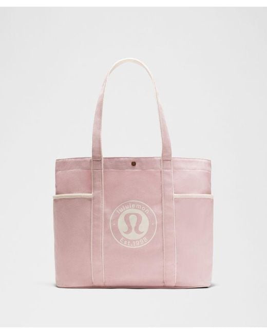 HLT Daily Logo Tote（milky pink） lululemon – Daily Multi-Pocket Canvas Tote Bag 20L Logo – in Pink
