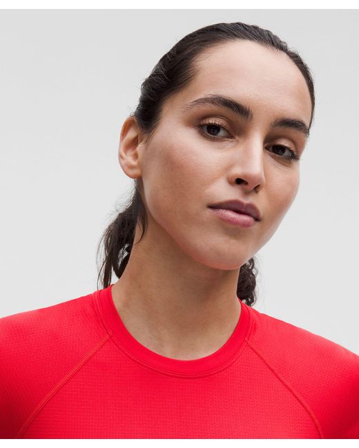 lululemon athletica Red – Swiftly Tech Cropped Short-Sleeve Shirt 2.0 – – Size 14