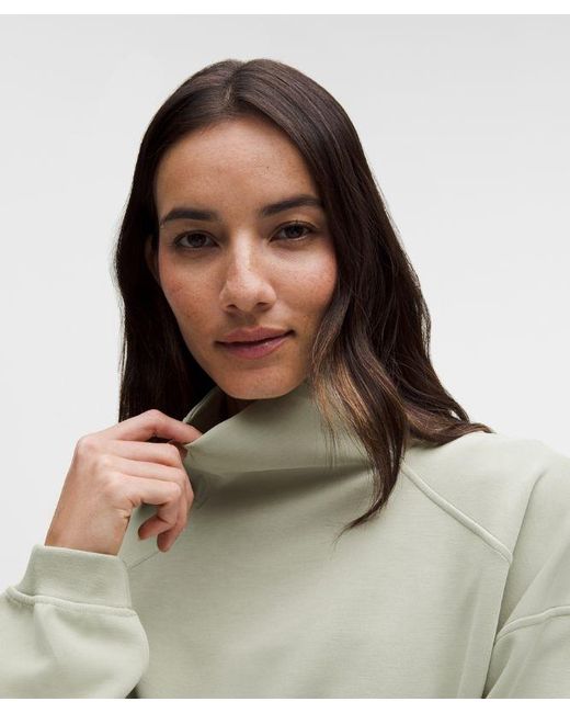 lululemon athletica Green – Brushed Softstreme Funnel Neck – /Pastel –