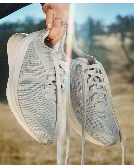 lululemon athletica Metallic – Blissfeel 2 Running Shoes – –