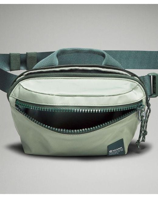 lululemon  All Day Essentials Belt Bag 2.5L  /Pastel in Green | Lyst UK