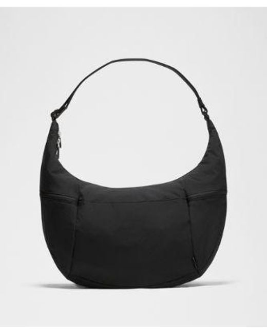 lululemon athletica Black – Large Slouchy Sling Bag 13L –