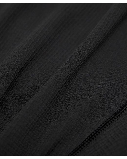 lululemon athletica Black – Swiftly Mid-Rise Shorts – 3" – – Size 4