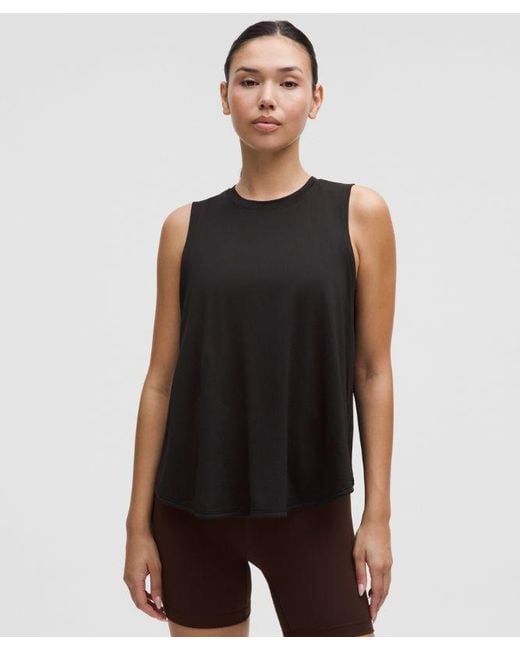 lululemon athletica Black – Lightweight Split-Back Training Tank Top – –