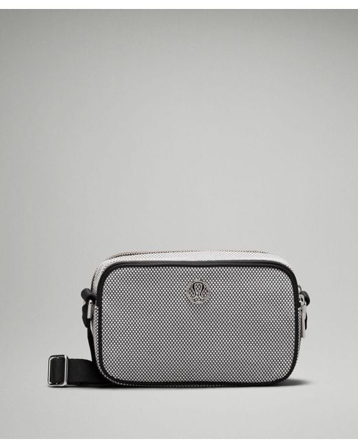 lululemon athletica Gray – Crossbody Camera Bag 2L Canvas –