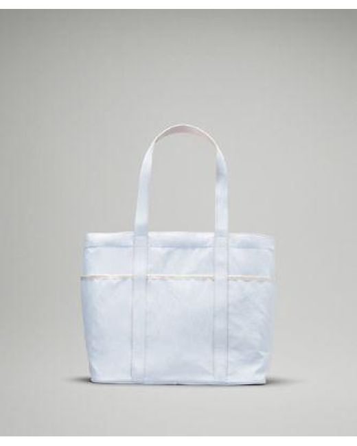 lululemon athletica White – Daily Multi-Pocket Tote Bag 20L – //Pastel