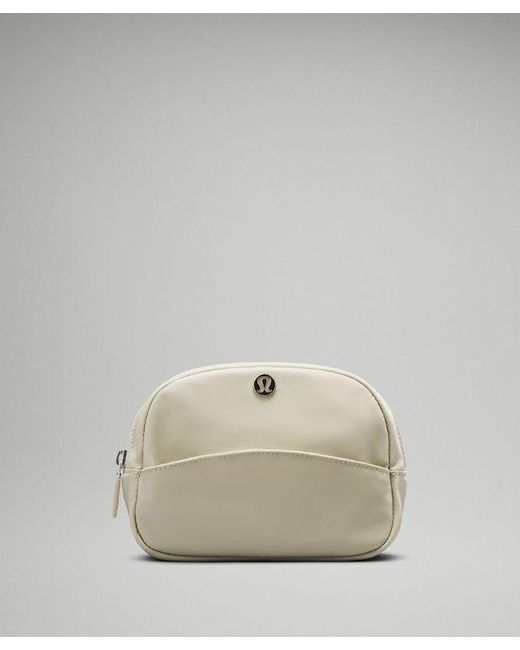 lululemon athletica White – City Essentials Pouch Bag Mini – Color Khaki