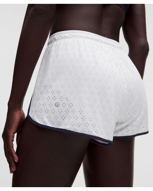 lululemon athletica Blue – Swiftly Mid-Rise Shorts – 3" – – Size 14