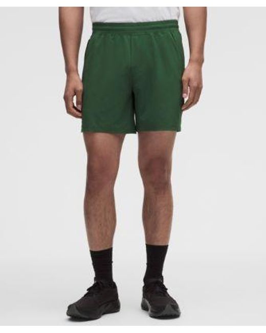lululemon athletica Green – Pace Breaker Linerless Shorts – 7" – – Size Large for men