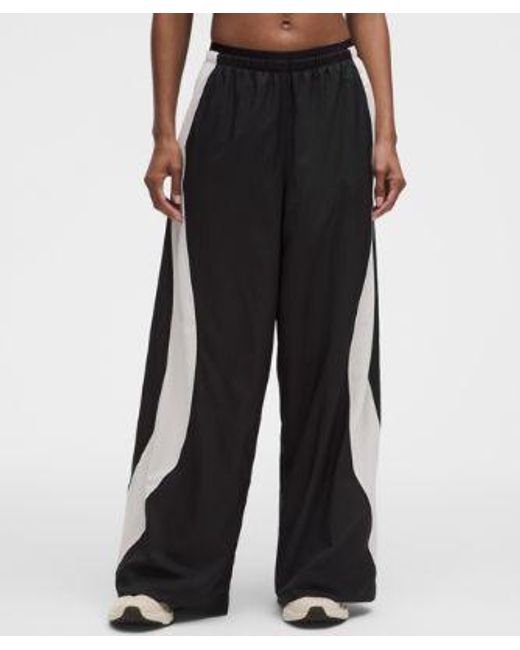 lululemon athletica Black – License To Train Textured Nylon Mid-Rise Pants – – Size Large