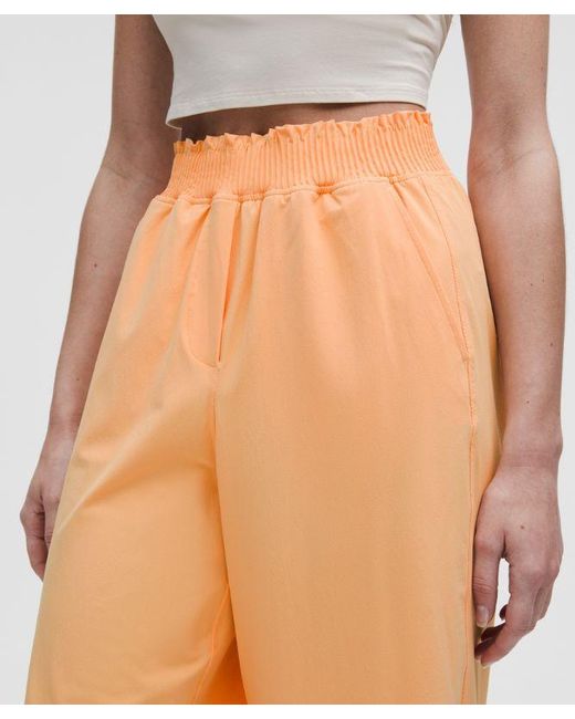 lululemon athletica Orange – Stretch Woven Ruffle-Waist Wide-Leg Cropped Pants – – Size Large