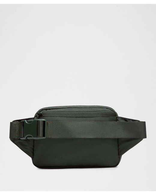 lululemon athletica Green Everywhere Belt Bag Large 2L