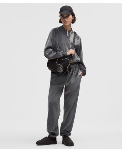 lululemon athletica Black – Scuba High-Rise Classic-Fit Jogger Velvet – – Size Large