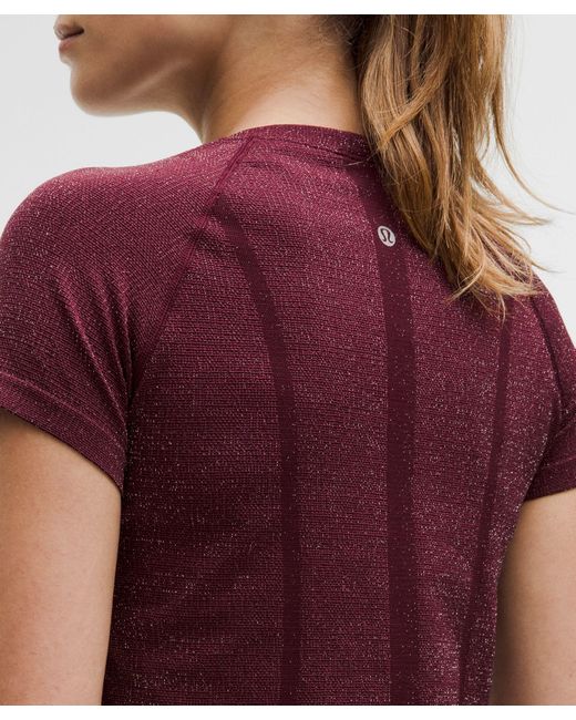 lululemon athletica Red – Swiftly Tech Short-Sleeve Shirt 2.4 Hip Length – /Burgundy – Size 4