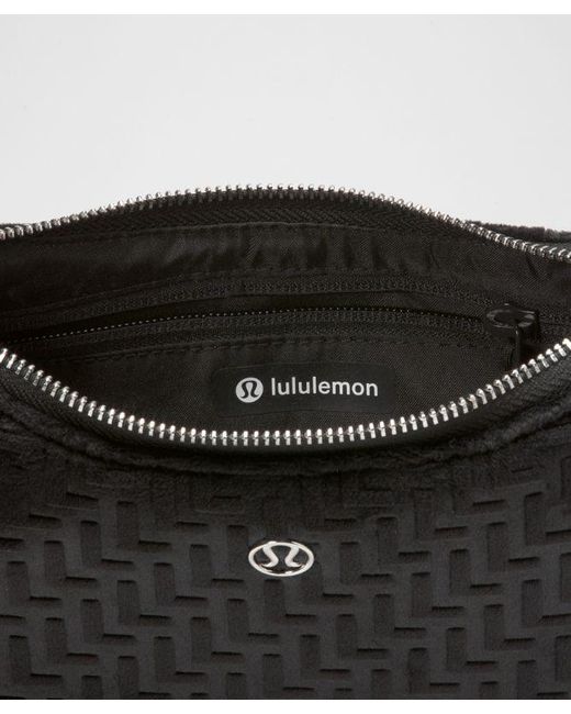 lululemon athletica Black City Essentials Small Shoulder Bag 3L