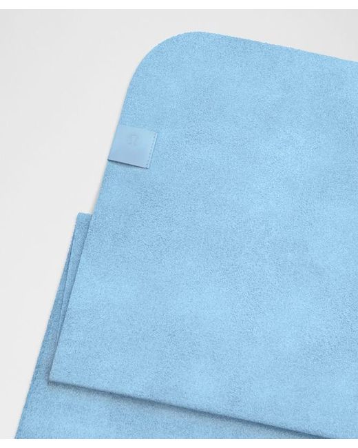 lululemon athletica Blue – The Yoga Mat Towel –