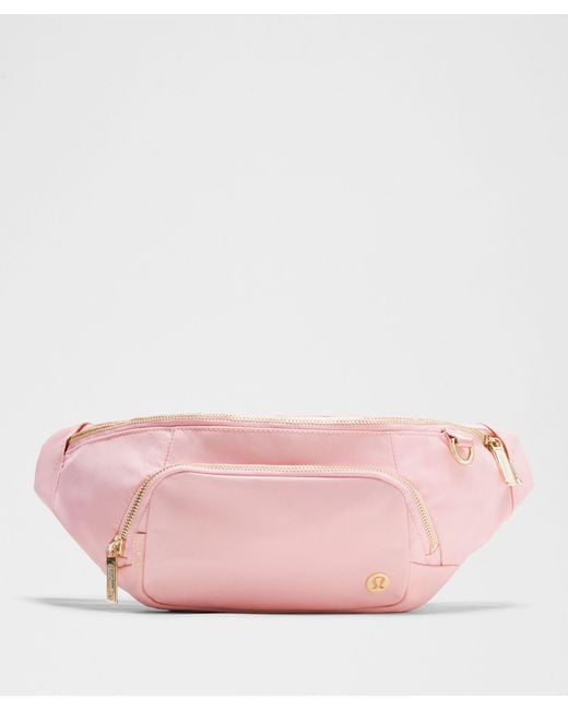 pastel pink lululemon bag Amazon.com: Everywhere Belt Bag, 1L (Blissful Pink) : Clothing, Shoes & Jewelry W 29Cm X D 15Cm X H 43Cm (11.4 X 5.9 X 16.9) NEW Lululemon Everywhere Belt Bag