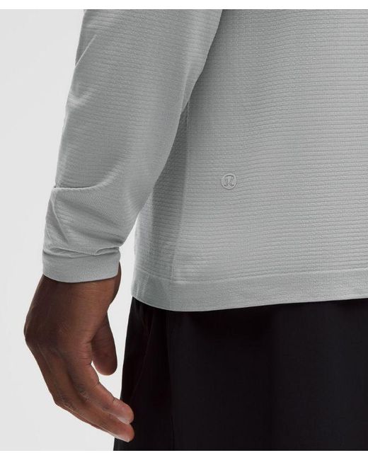 lululemon athletica Gray – Metal Vent Tech Half Zip Long-Sleeve Top – – Size Large for men