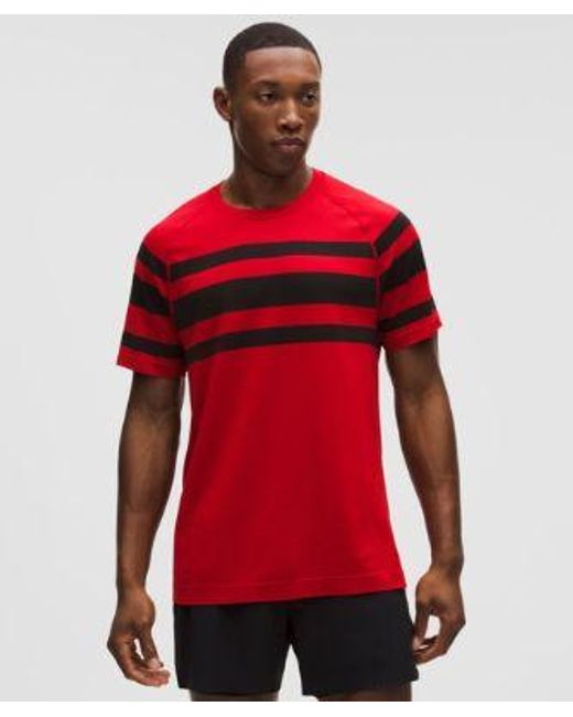 lululemon athletica Red – Metal Vent Tech Short-Sleeve Shirt – – Size Large for men