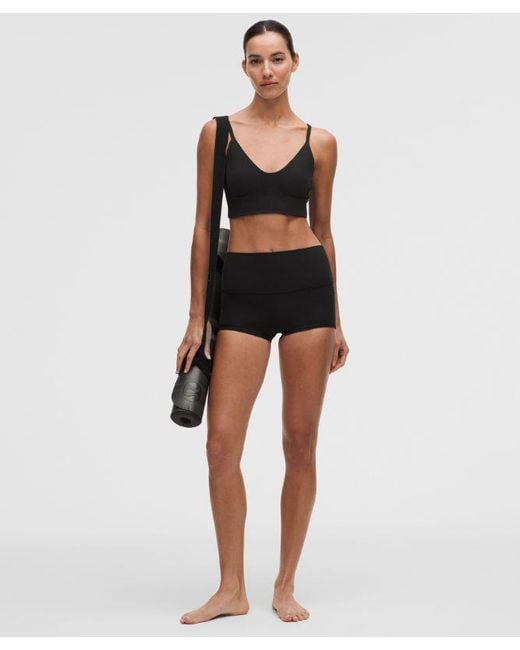 lululemon athletica Black – Focuser Scoop-Neck Sports Bra Nulu Light Support, A/B Cup – – Size Large