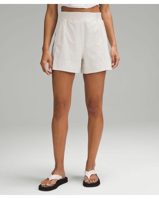 lululemon athletica Stretch Woven Relaxed-fit High-rise Shorts - 4" - Color White - Size Xl