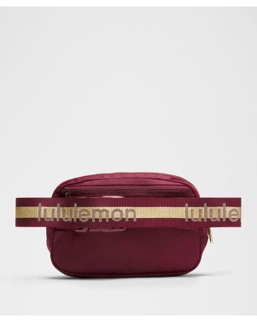 lululemon deep luxe belt bag Everywhere 1L (True Navy) but thats not all NWT Lululemon Everywhere Belt Corduroy