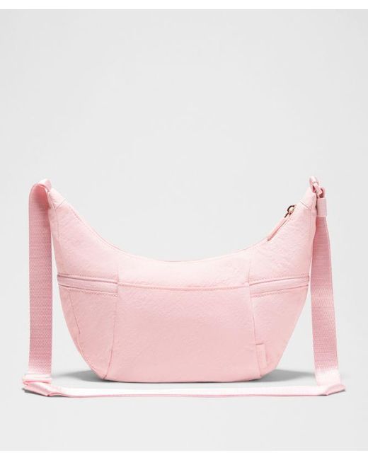 lululemon athletica Pink – Small Slouchy Sling Bag 3L –