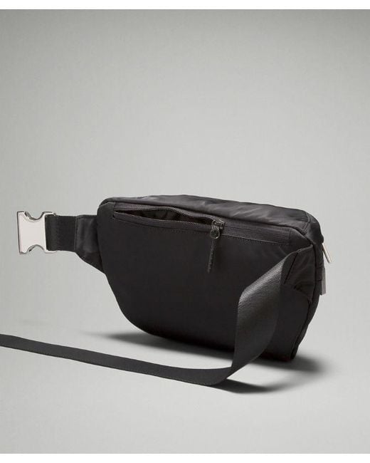 lululemon athletica Black – City Adventurer Belt Bag 2.5L –