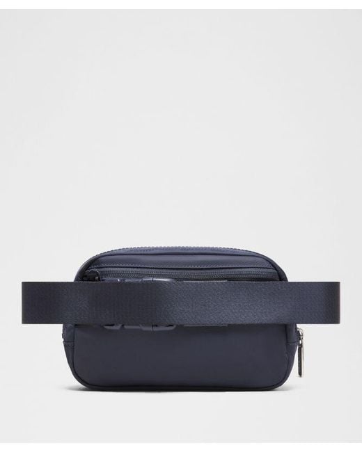 lululemon athletica Blue Everywhere Belt Bag 1L