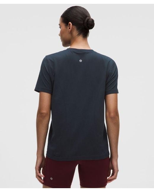 lululemon athletica Blue – Swiftly Relaxed Short-Sleeve Shirt Hip Length Fit – – Size 4