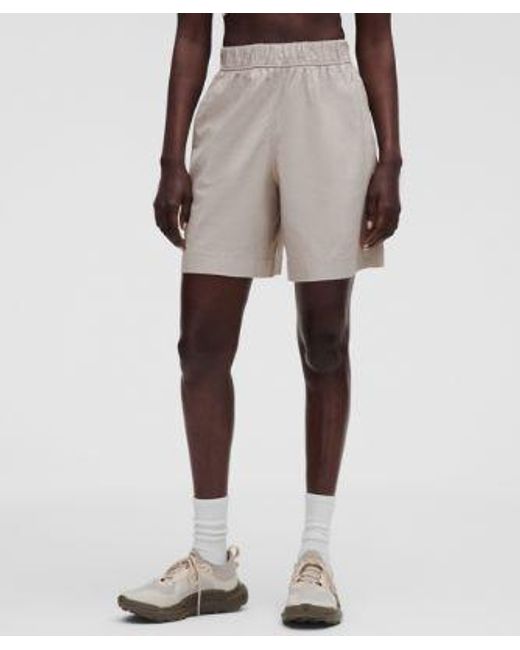 lululemon athletica Natural Lululinen High-Rise Relaxed-Fit Short 7"