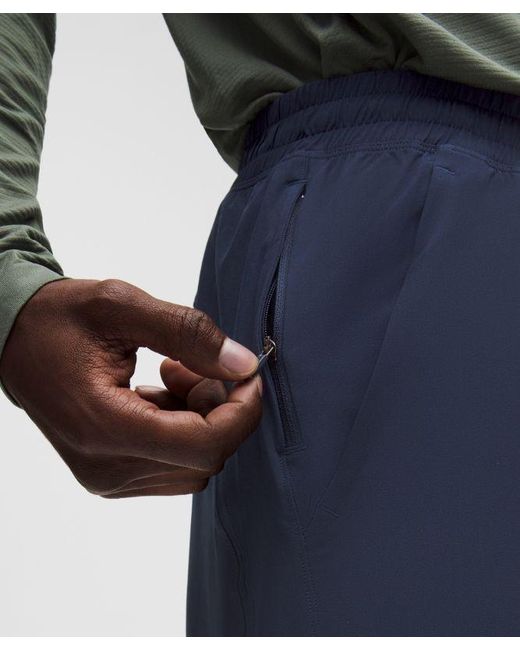 lululemon athletica Green – Pace Breaker Lined Shorts – 5" – – Size Large for men