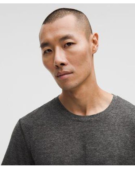 lululemon athletica Gray – Soft Jersey Short-Sleeve Shirt – – Size Medium for men