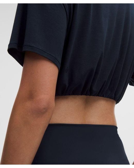 lululemon athletica Blue – Jersey Training Super-Cropped T-Shirt – – Size 4