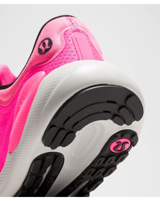 lululemon athletica Pink – Beyondfeel Running Shoes – – Size 14