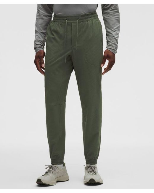 lululemon athletica Gray License To Train Textured Jogger for men