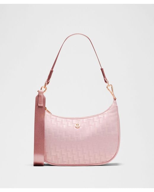 lululemon City Essentials Small Shoulder Bag 3L in Pink | Lyst lululemon City Essentials Small Shoulder Bag 3L in Pink | Lyst