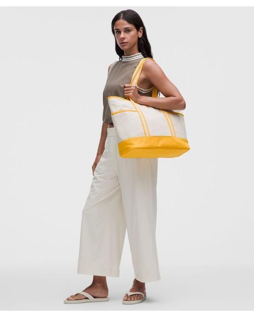 lululemon athletica Yellow – Daily Multi-Pocket Zip-Top Tote Bag 18L –