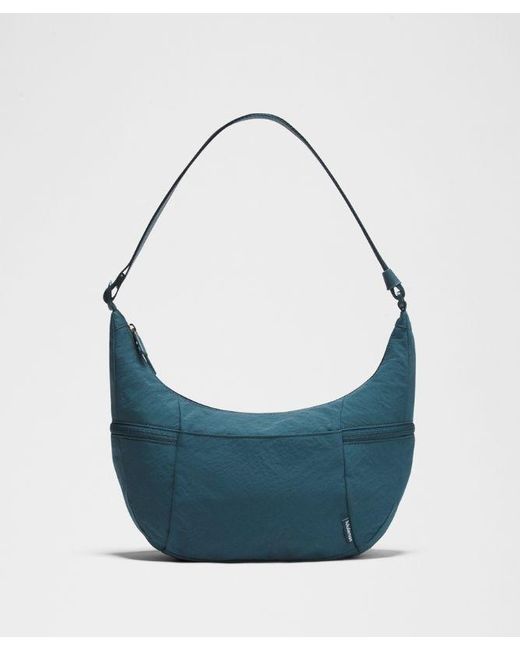 lululemon – Slouchy Sling Bag 6L – in Blue | Lyst UK