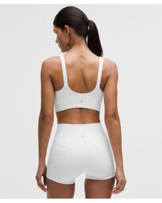 lululemon athletica White – Focuser V-Neck Sports Bra Light Support, A/B Cup – –